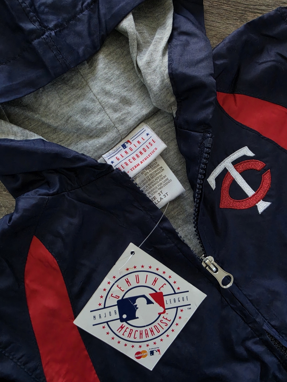 NEW MN Twins Lot - Picture 3 of 5